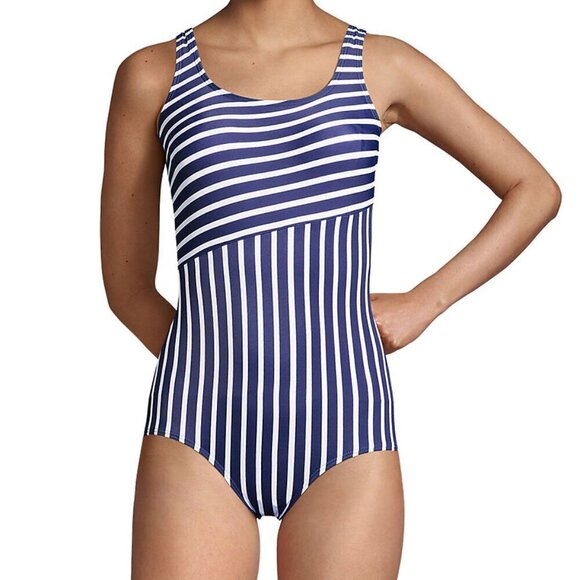 Lands' End Woman's Scoop Neck Tugless Sporty One-Piece Swim Suit Sz 18 - Picture 1 of 10